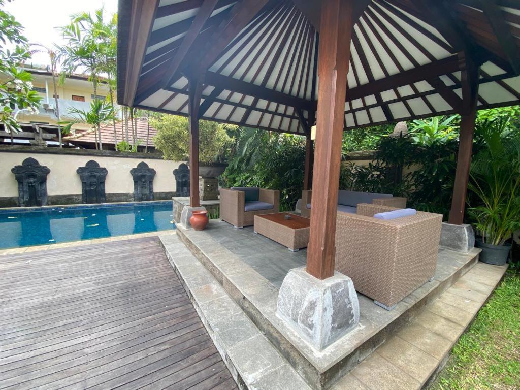 Bintang Bali Villa Kuta  Bagian luar foto