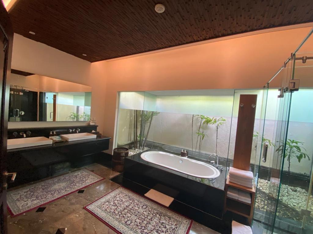 Bintang Bali Villa Kuta  Bagian luar foto