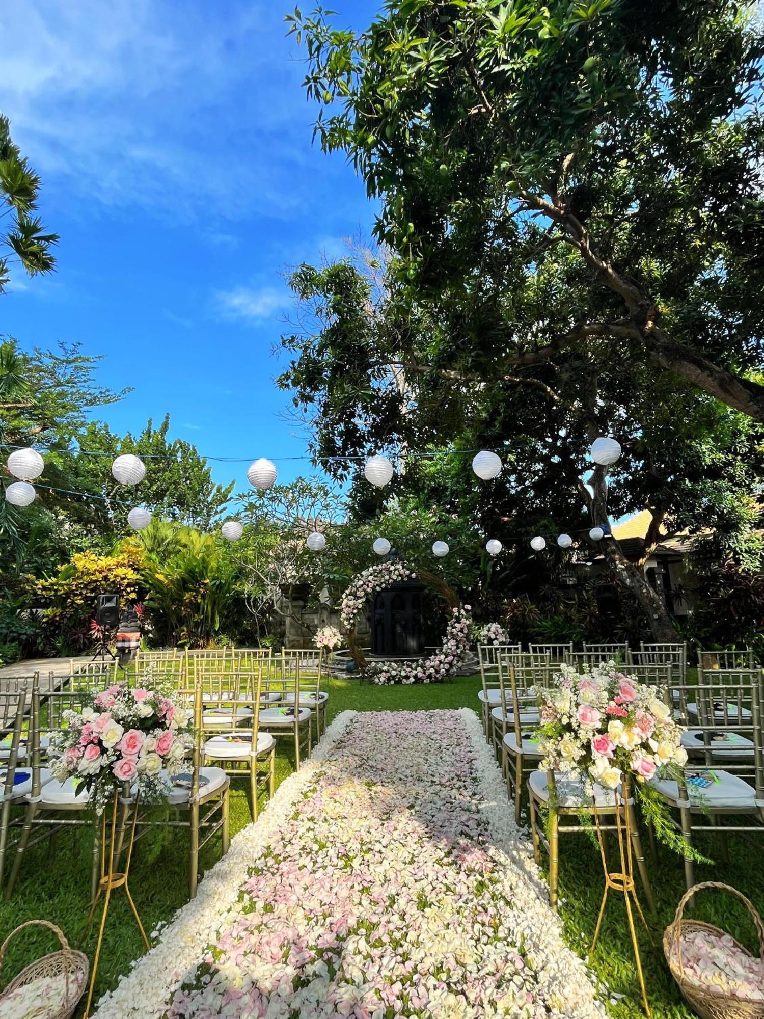 Bintang Bali Villa Kuta  Bagian luar foto